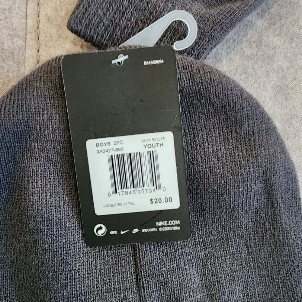 NWT Nike Youth Beanie Hat and Glove Set Gray with Black Stripe One Size